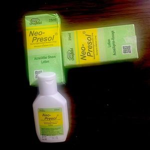 Simple powerful lotion for acne and after shave.  and doesn’t contain menthol.